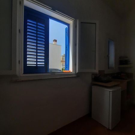Turismo Egadi - Appartamenti Favignana Habitación foto