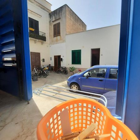 Turismo Egadi - Appartamenti Favignana Habitación foto